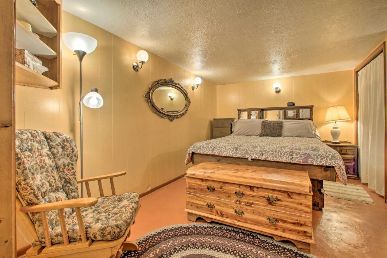 Cozy Home With Hot Tub Half Mi To Salmon River! Exterior foto